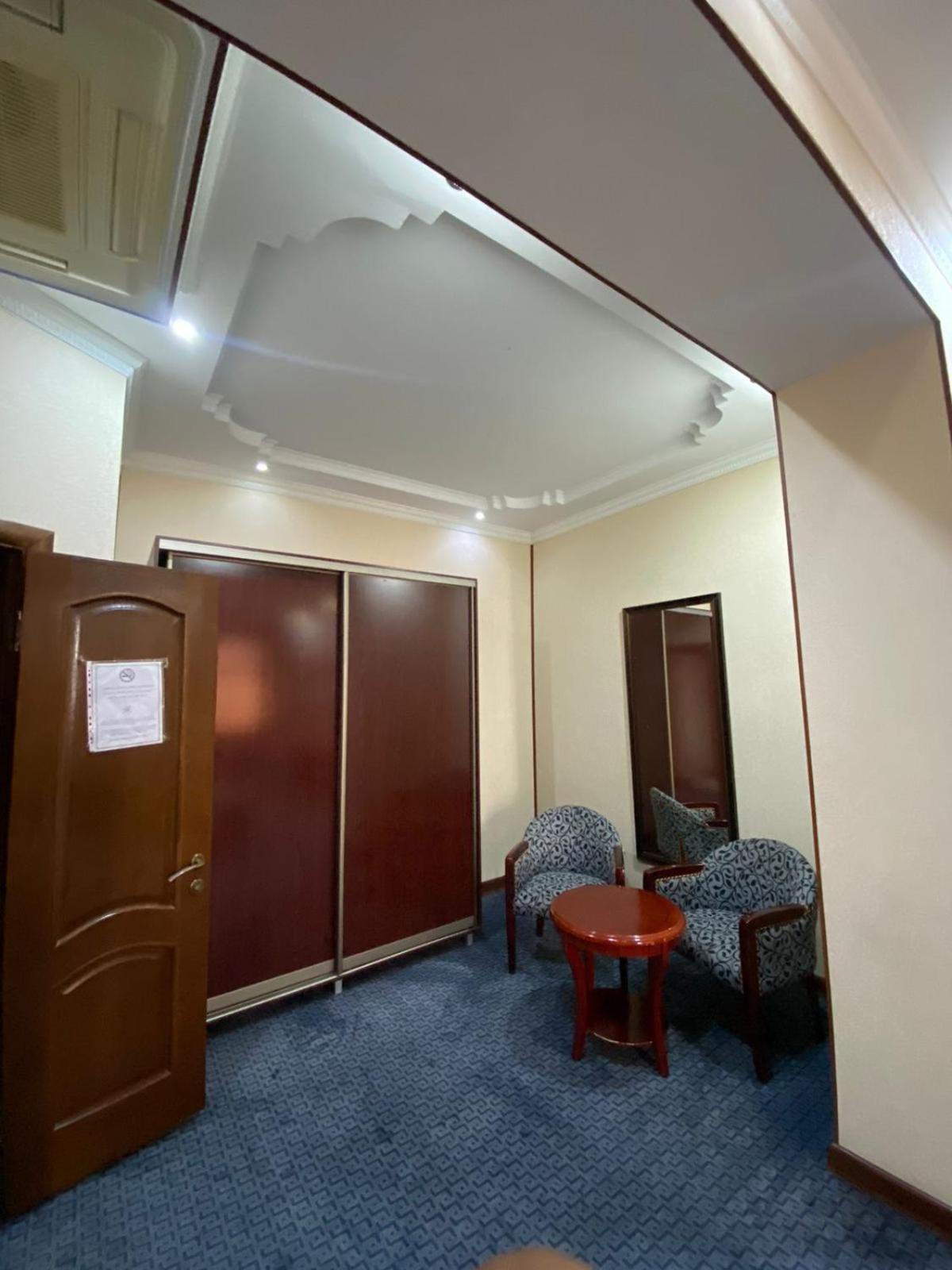 Sary Arka Hotel Szymkent Zewnętrze zdjęcie